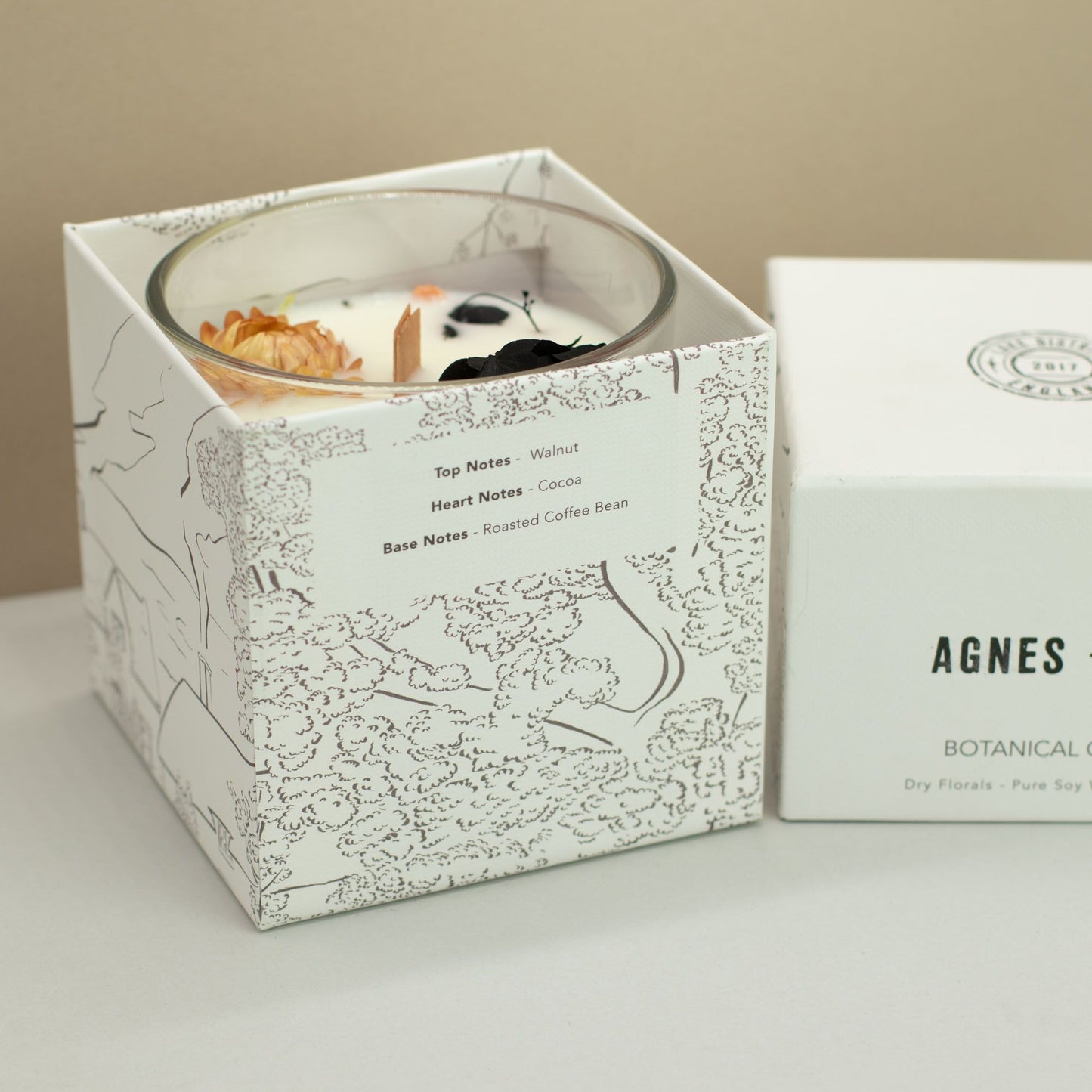 Agnes + Cat Vela de Cera de Soja Botânica - Lakeland Mocha