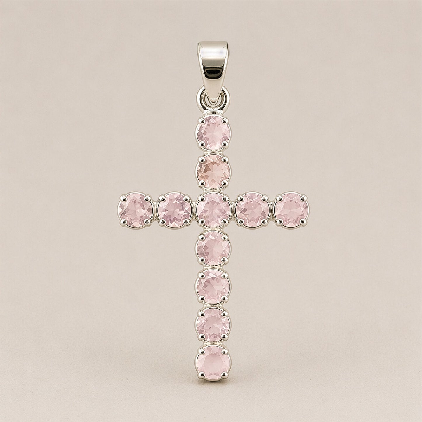 Pendente Devocional da Índia - Banhado a Prata (corrente de 45 cm) - Crucifixo de Quartzo Rosa