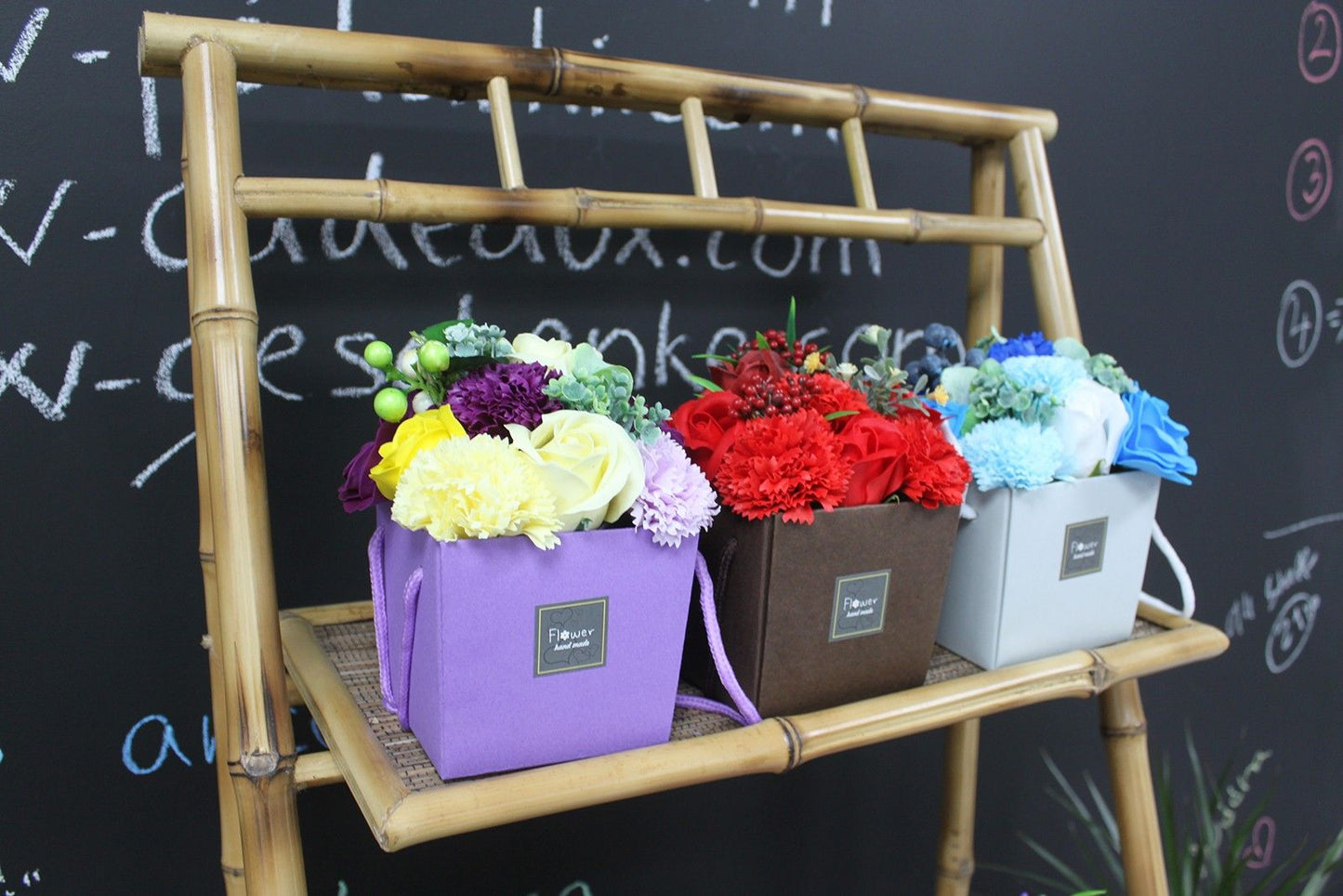 Bouquet de Flores de Sabão - Rosas e Roxo