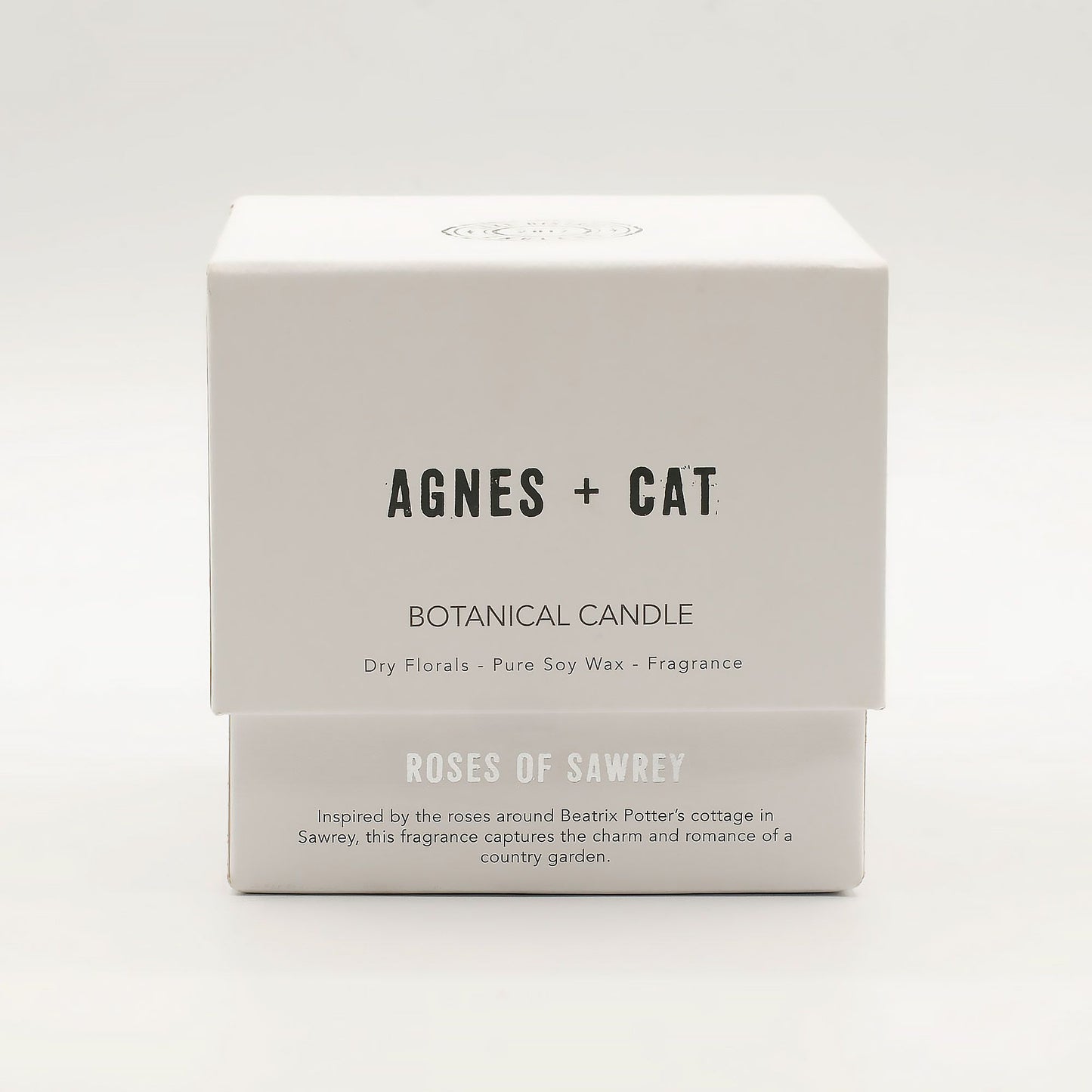 Agnes + Cat Vela de Cera de Soja Botânica - Roses of Sawrey